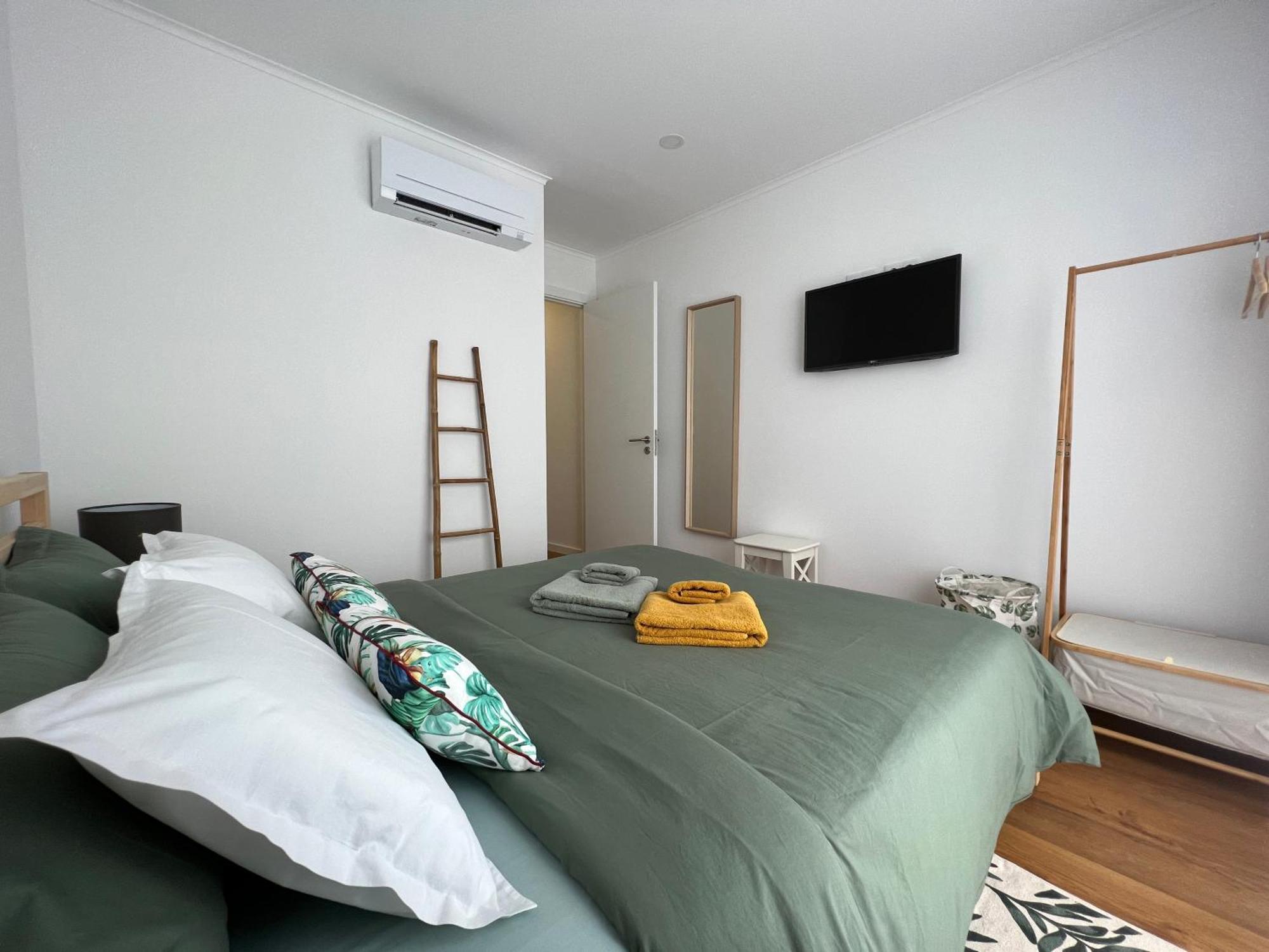 Urban 41 Guest House Понта-Делгада Экстерьер фото
