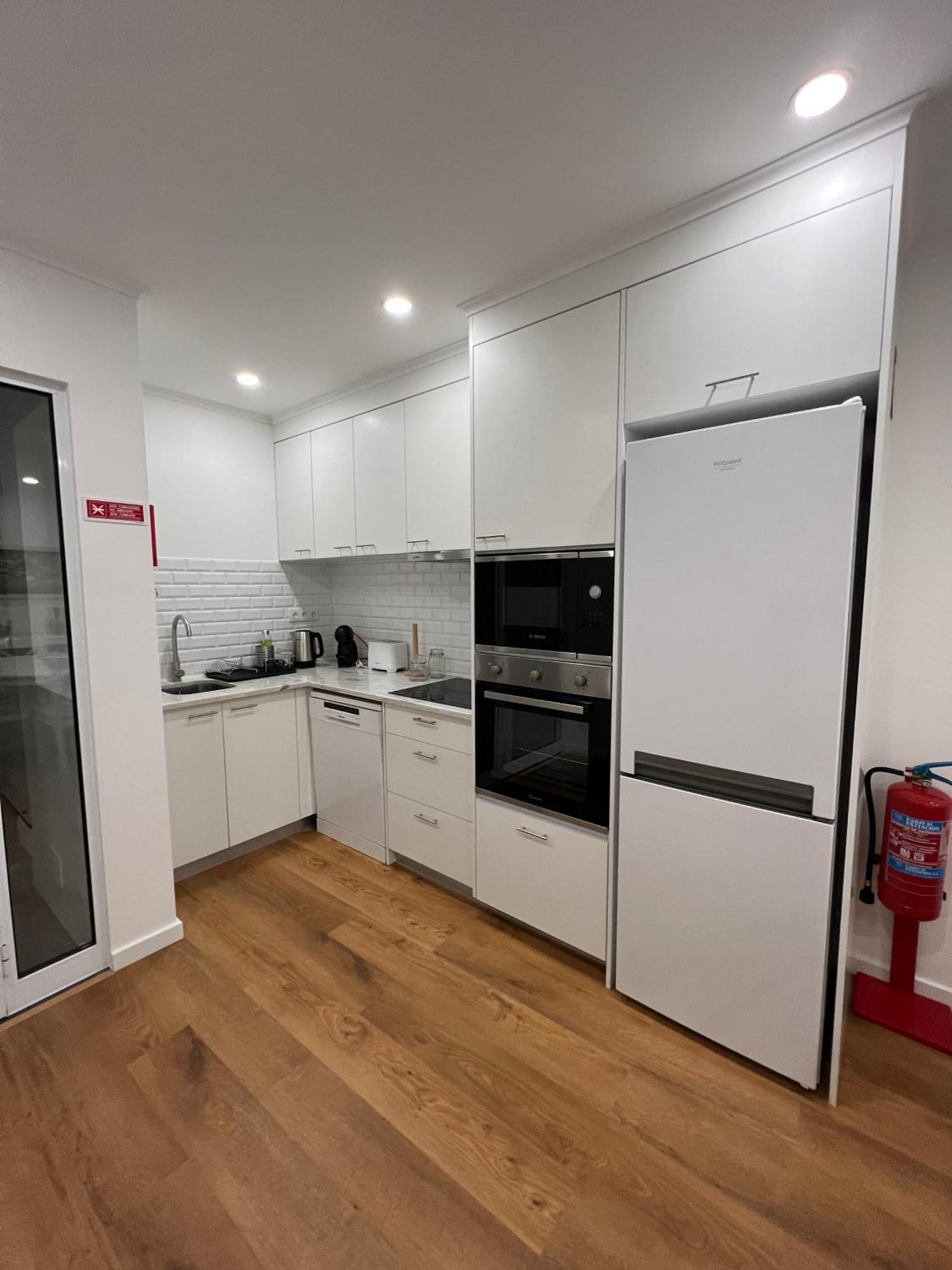 Urban 41 Guest House Понта-Делгада Экстерьер фото